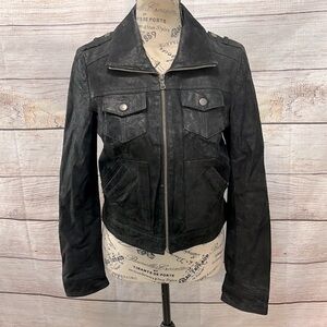 Levi’s Genuine Leather Moto Jacket Black Epaulets Zipper Suede Size Medium